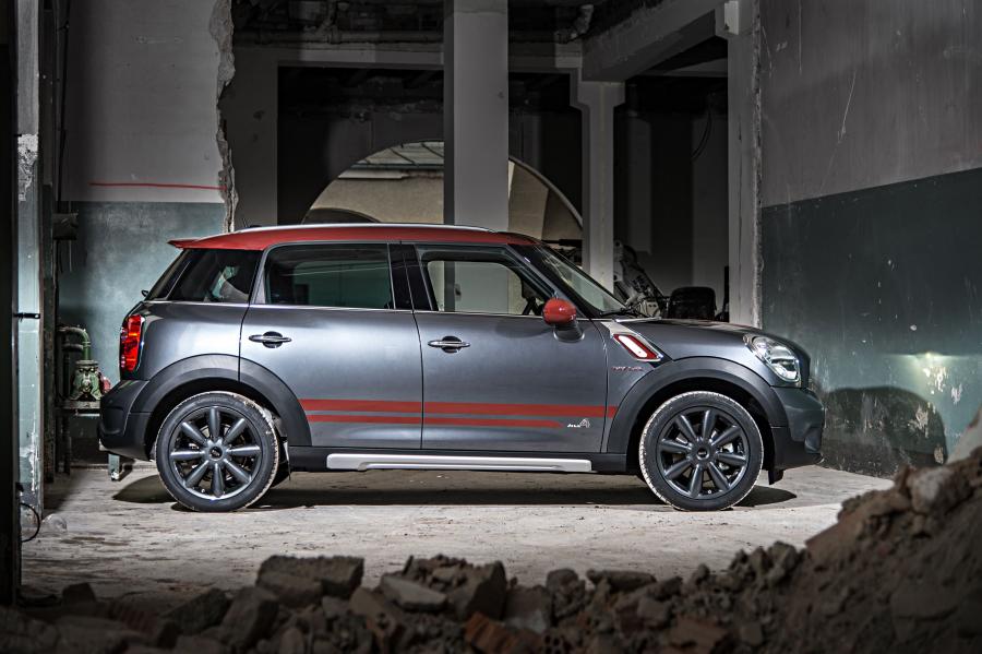  Mini Cooper Countryman Park Lane 2015 года  (фото 29 из 40)